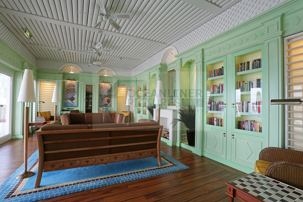 Hemingway Lounge AIDAvita