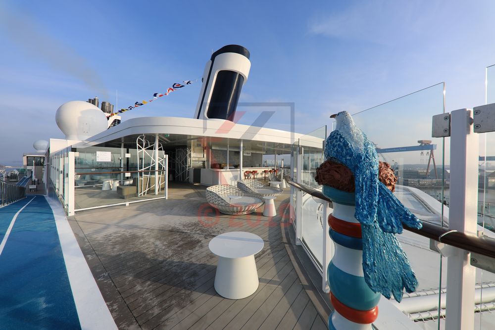 Hoheluft Bar neue Mein Schiff 2