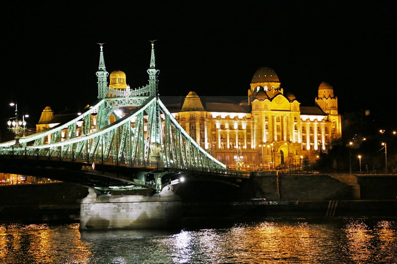 Hotel Gellert und Freiheitsbruecke Budapest 31.03.2015 Hotel Gellert und Freiheitsbruecke Budapest 31.03.2015