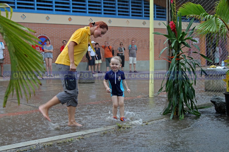 MS HAMBURG, Mamoudzou, Mayotte, Komoren