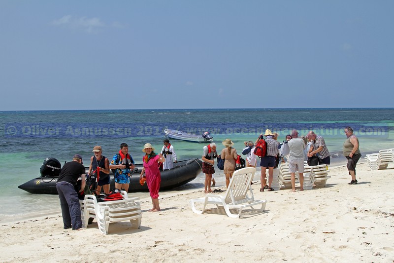 Kreuzfahrt MS Hamburg, Desroches, Seychellen 2014
