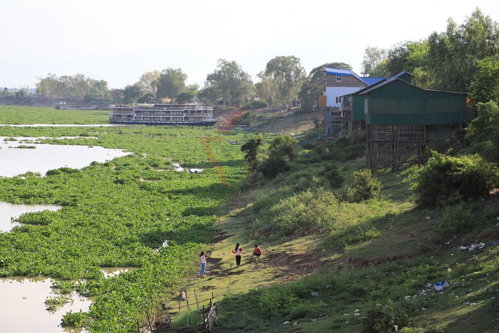 In Kampong Tralach am Tonle Sap River