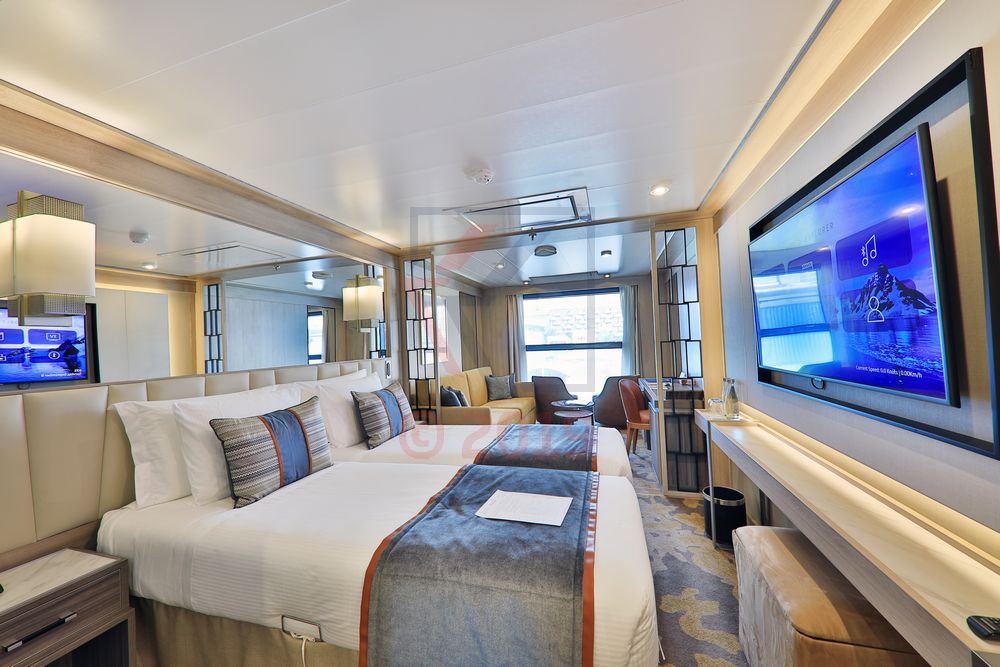 Infinity-Kabine 635 MS World Explorer