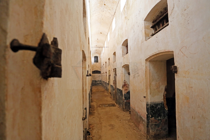 Isolierzellen Gefangenenlager Ile Royale 19.01.2015