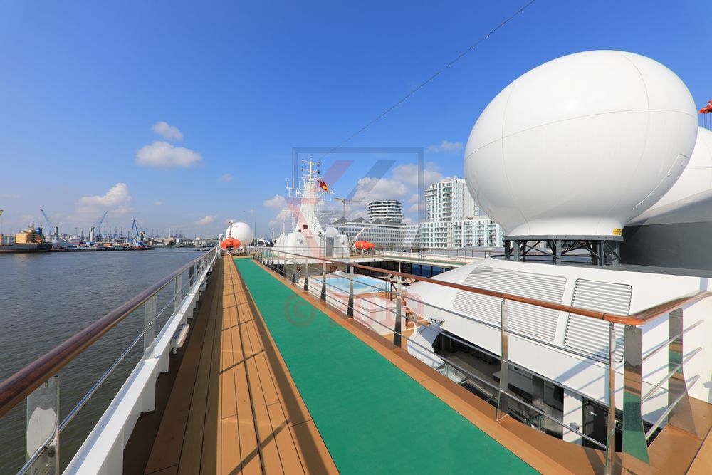 Joggingtrack, Sonnendeck und Aussichtsdeck World Explorer