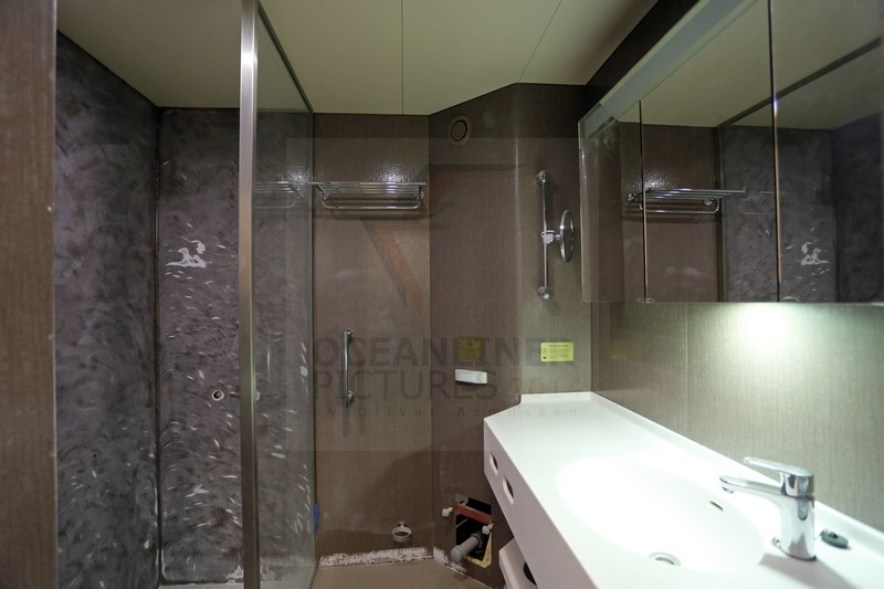 Junior Suite 8327 MS Artania Bad 02.11.2014 Junior Suite 8327 MS Artania Bad 02.11.2014