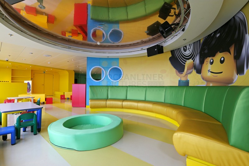 Juniors Club MSC Sinfonia