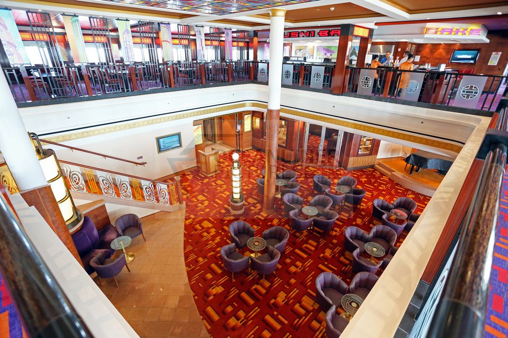 kleines Atrium vor Jasmine Restaurant, Sushi Bar und Sake Bar Norwegian Jade