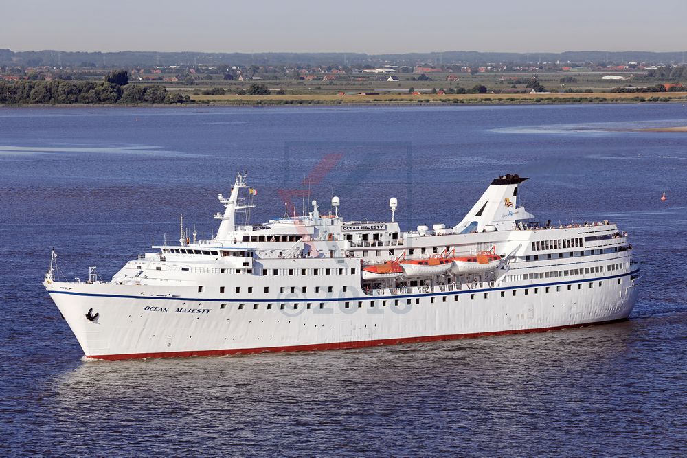 Kreuzfahrtklassiker MS Ocean Majesty unterwegs für Hansa Touristik
