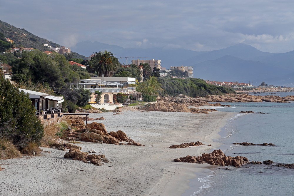 Küstenabschnitt und Strände westlich von Ajaccio, Korsika