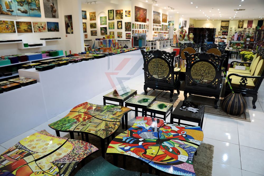 Lacquerware gallery Saigon