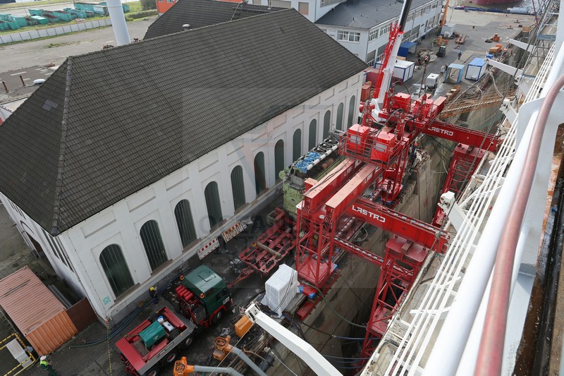 Lastro Hubgeruest und Werfthalle Kaiserdock Lloyd Werft