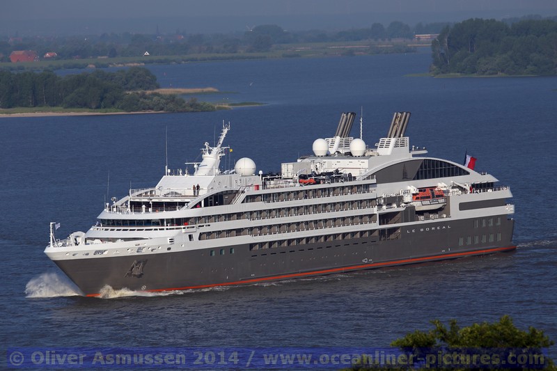 Le Boreal einlaufend in Hamburg am 20.05.2014