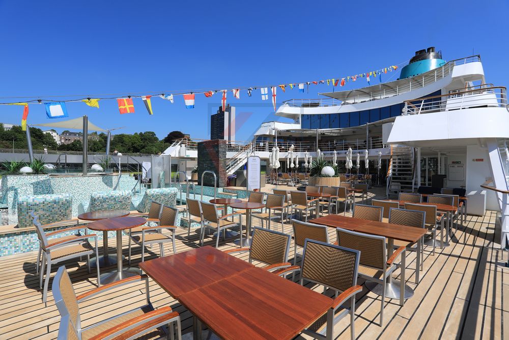 Lido-Terrasse MS Amadea