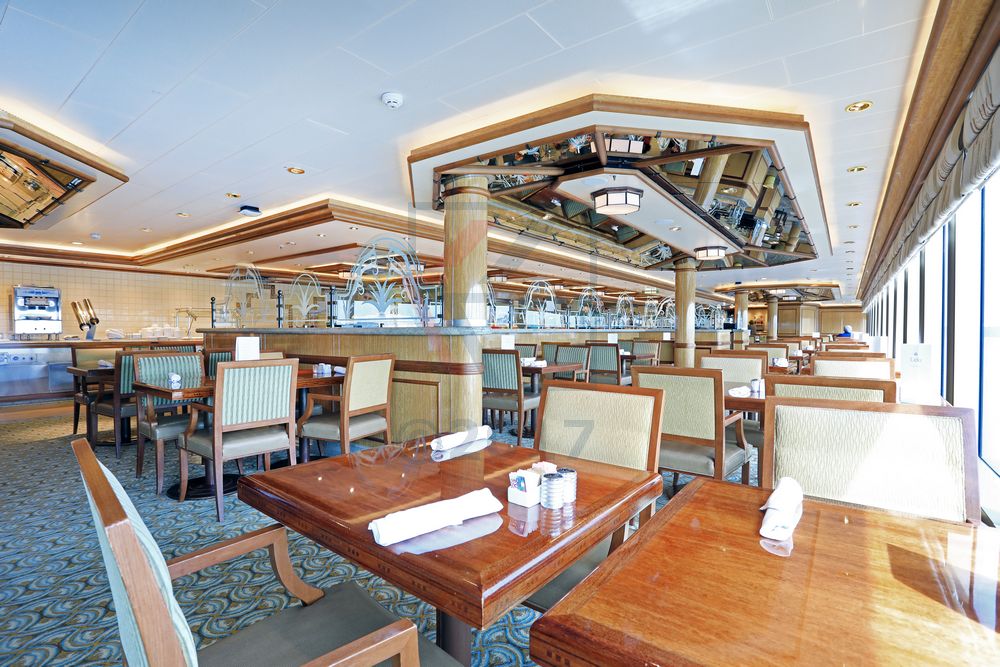 Lido Restaurant Queen Elizabeth