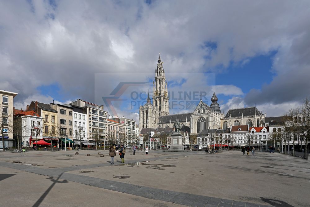 Liebfrauenkathedrale und Groenplaats in Antwerpen