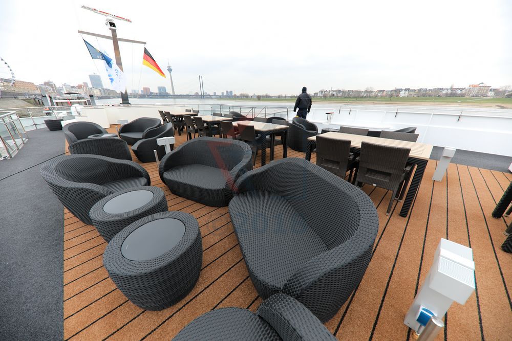 Loungebereich Sonnendeck MS William Wordsworth