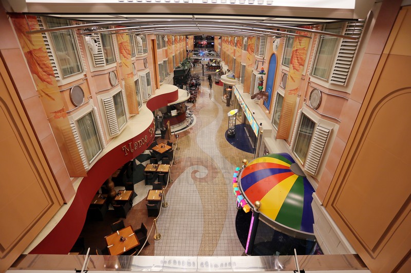 Magic Promenade Color Magic