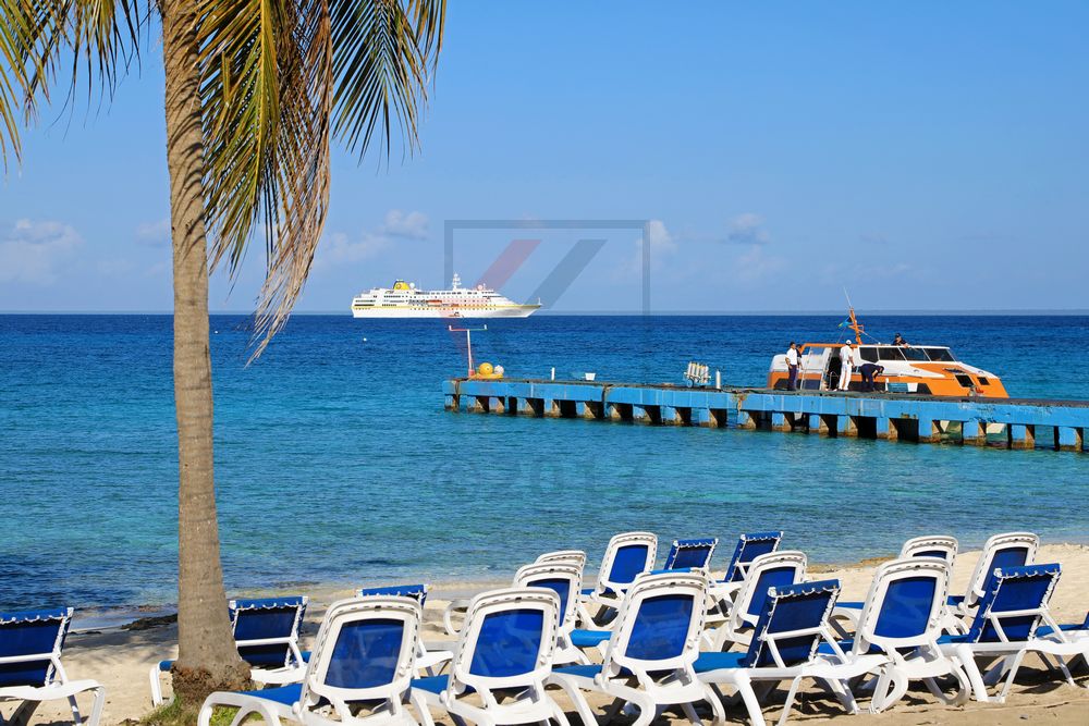 Maria la Gorda, Kuba, MS Hamburg und Tenderboot