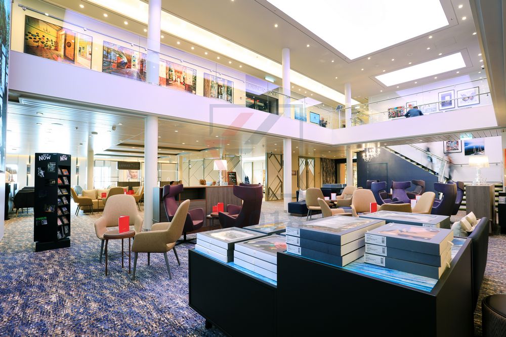 Mein Schiff 1 LUMAS Bar und Galerie