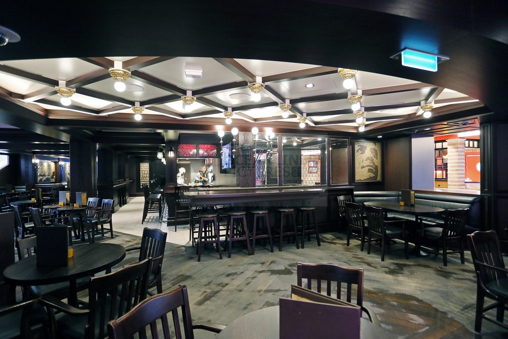 Michaels Genuine Pub Anthem of the Seas