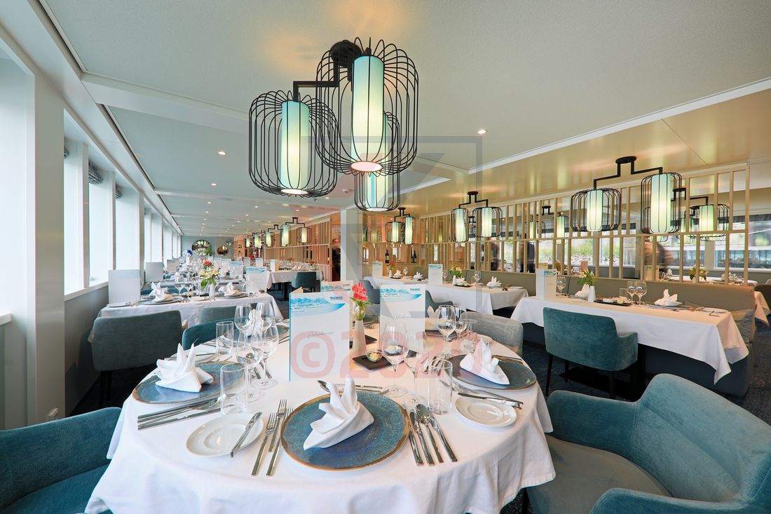 MS Andrea Restaurant Vier Jahreszeiten Gala