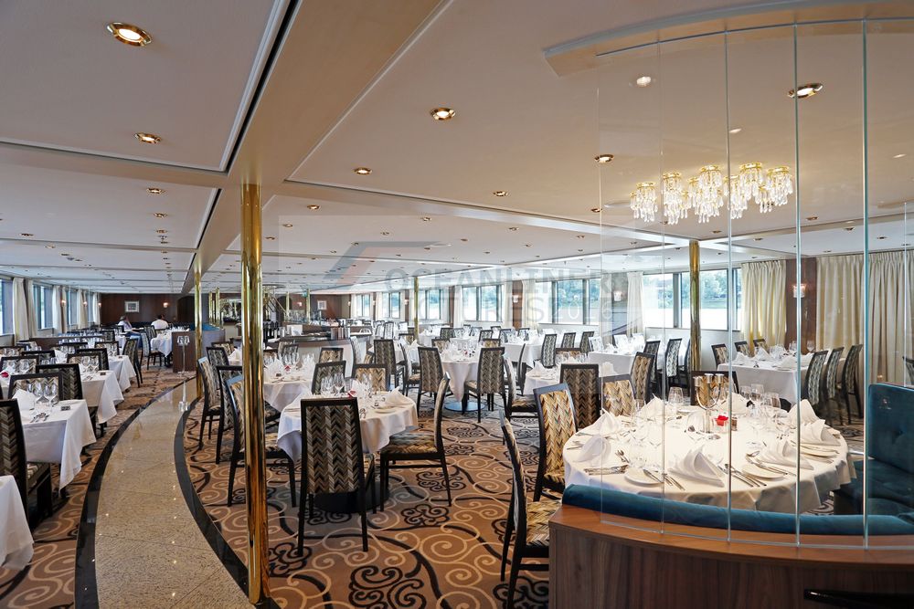 MS Anesha Restaurant Vier Jahreszeiten