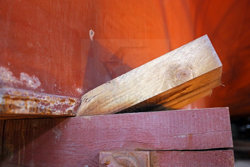 MS Artania auf Pallen im Dock 22.10.2014 MS Artania auf Pallen im Dock 22.10.2014