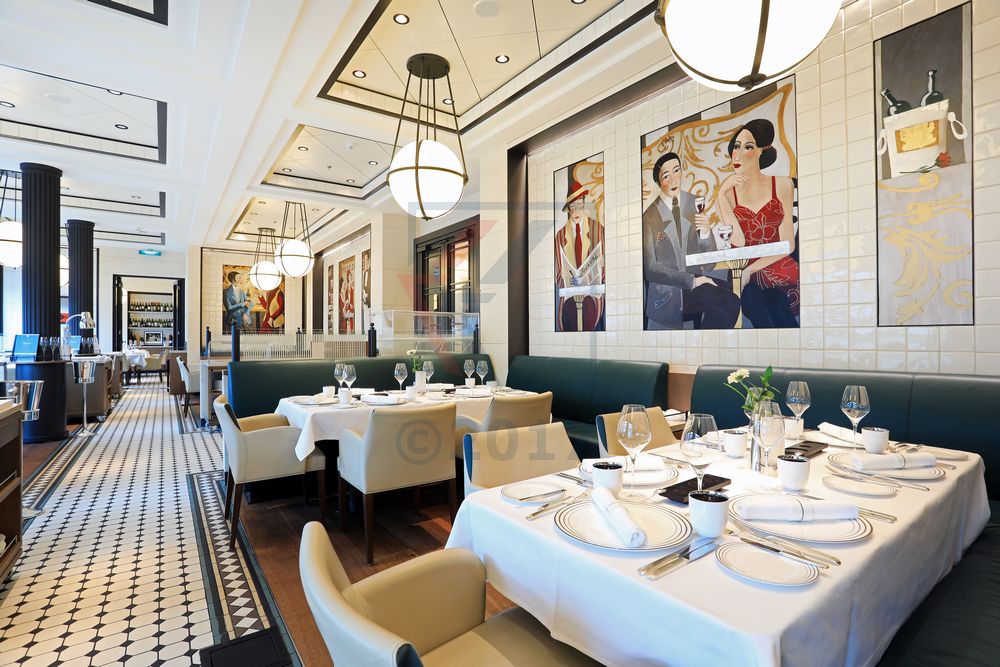 MS Europa 2 Restaurant Tarragon