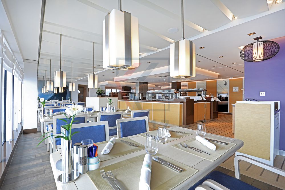 MS Europa 2 Restaurant Yacht Club