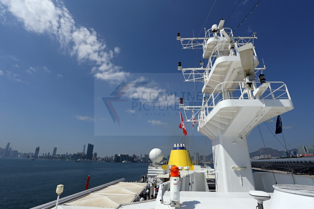 MS Hamburg einlaufend Hongkong am 09.02.2016