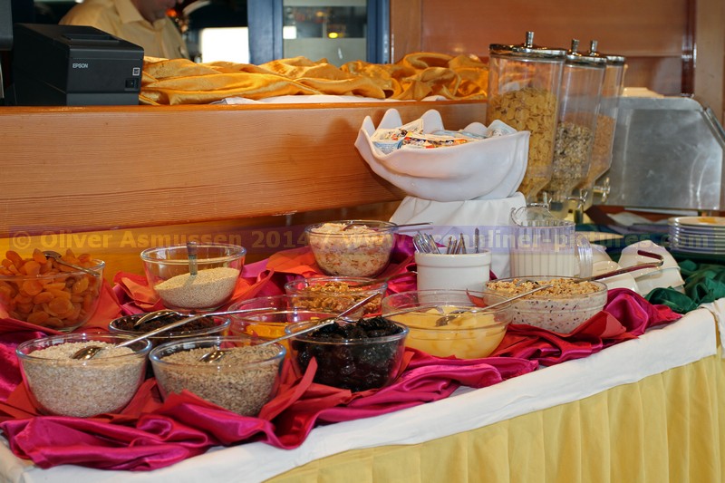 Frühstücksbuffet MS HAMBURG