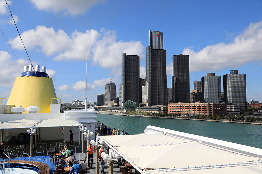 MS Hamburg ohne Schweröl auf den Grossen Seen