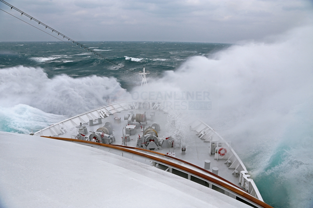 MS Hamburg Sturmfahrt 06.02.2016 Südchinesisches Meer MS Hamburg Sturmfahrt 06.02.2016 Südchinesisches Meer