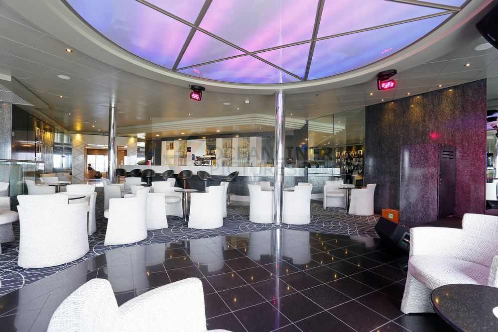 MS Magellan Sinatra´s Lounge Bar