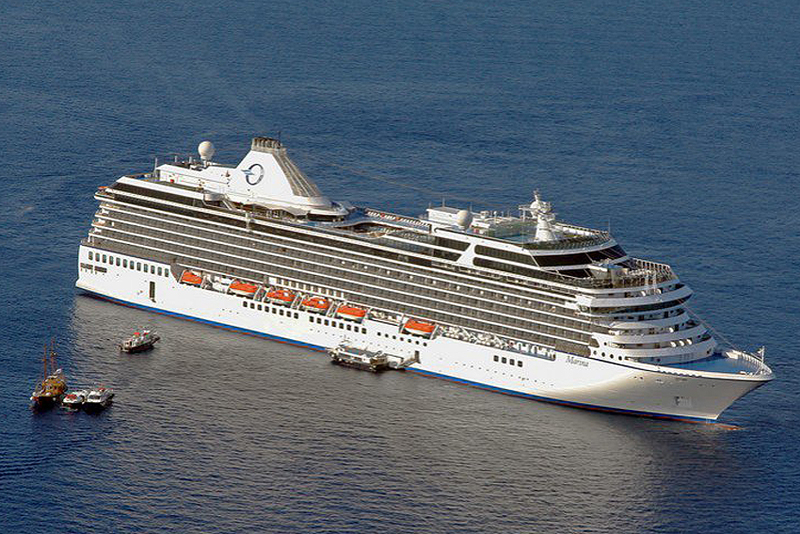 MS Marina auf Reede / Foto: Thomas S.