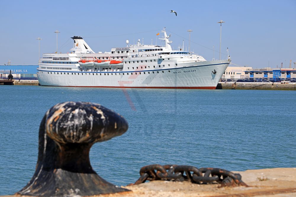MS Ocean Majesty in Cadiz
