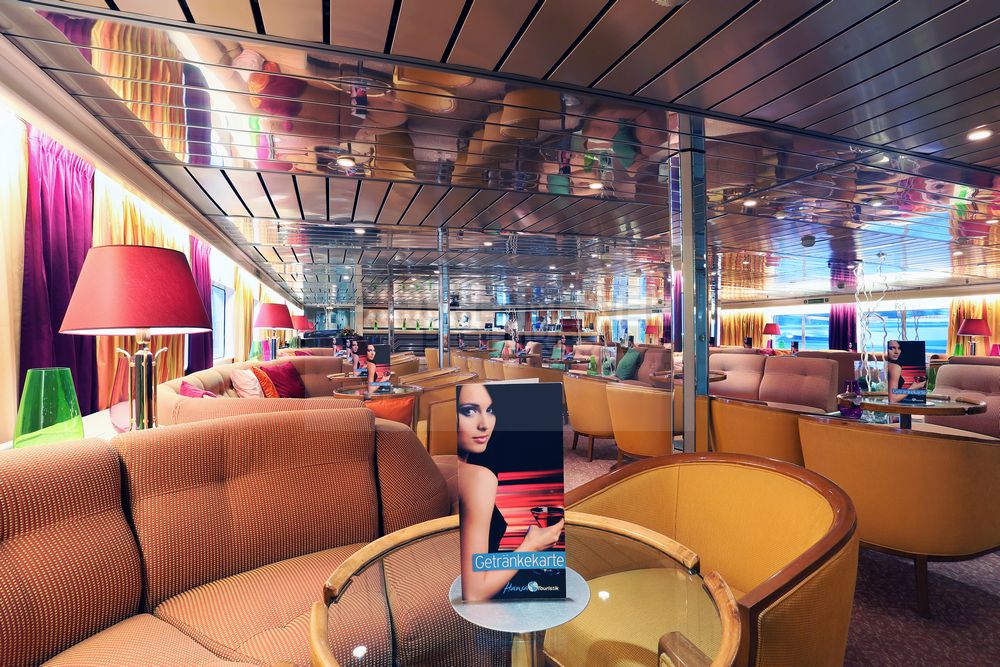 MS Ocean Majesty Majestic Lounge