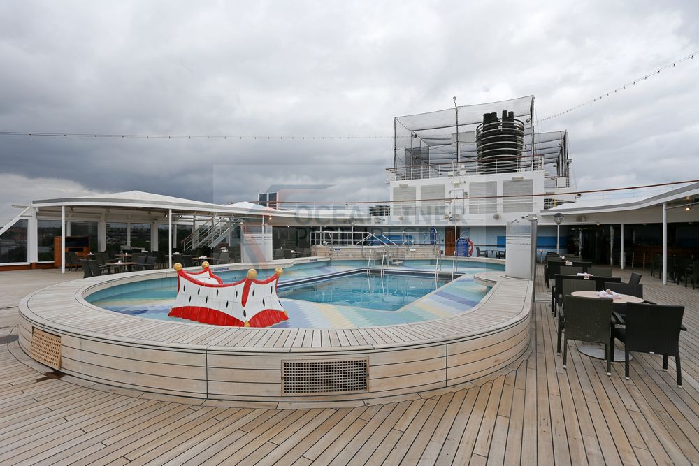 MS Zuiderdam Sea View Pool Lido Deck MS Zuiderdam Sea View Pool Lido Deck