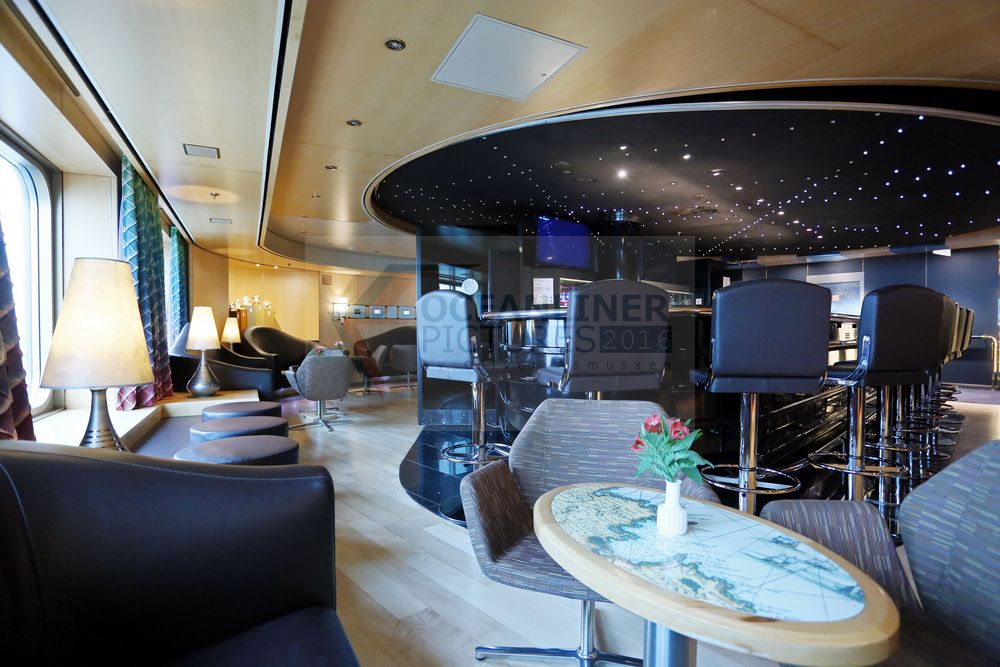 MS Zuiderdam Sports Bar MS Zuiderdam Sports Bar