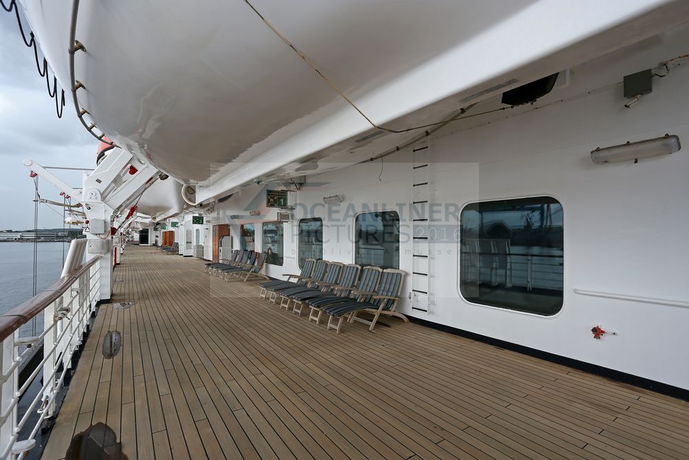 MS Zuiderdam umlaufende Promenade MS Zuiderdam umlaufende Promenade