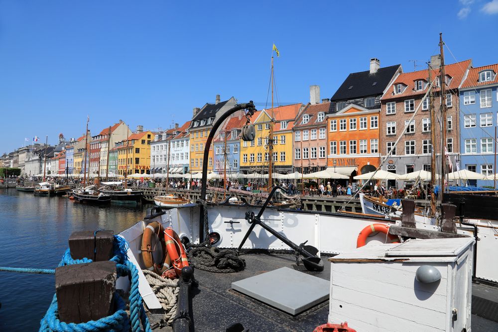 Nyhavn Kopenhagen mit Fischerbooten