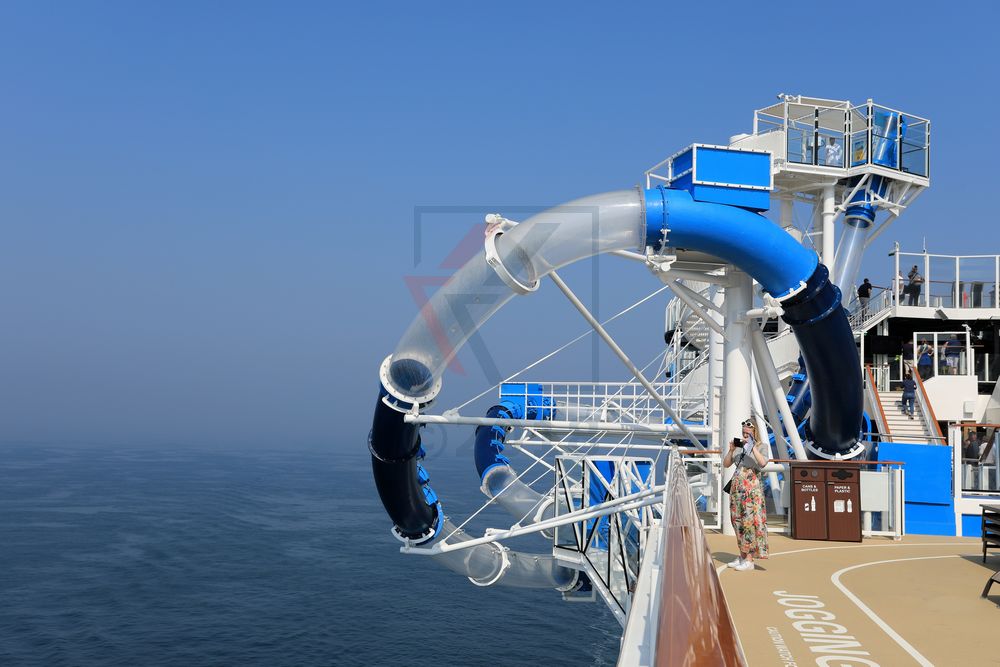 Ocean Loops Wasserrutsche Norwegian Bliss