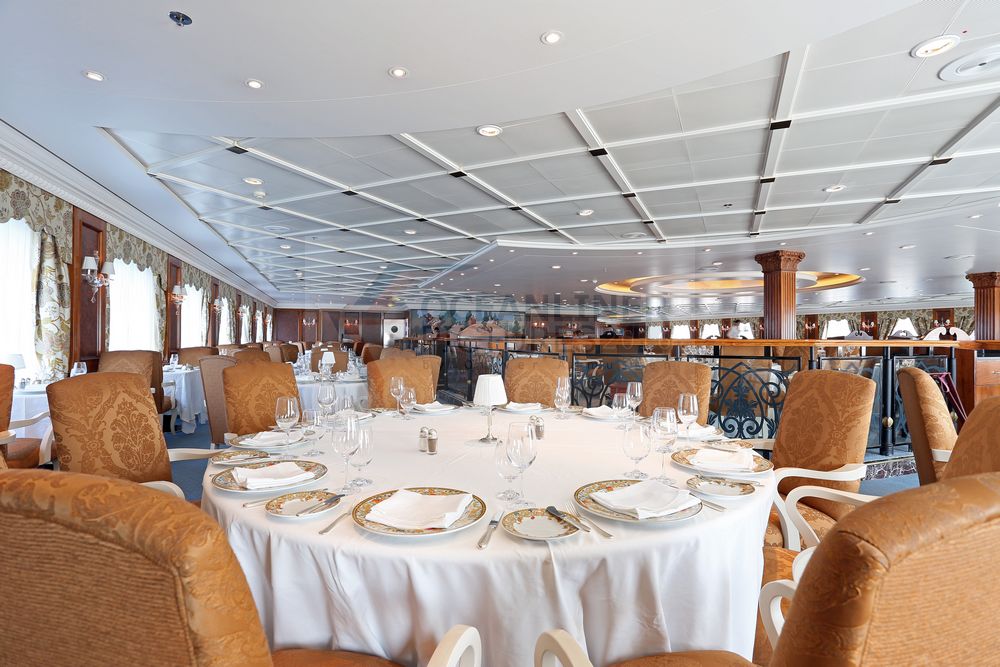 Oceania Cruises MS Nautica Grand Dining Room