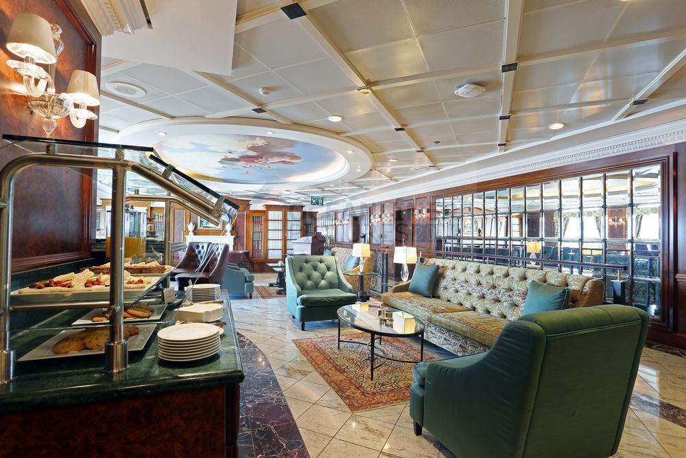 Oceania cruises Nautica Baristas Grand Bar