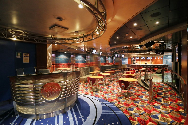 On Air Club Allure of the Seas