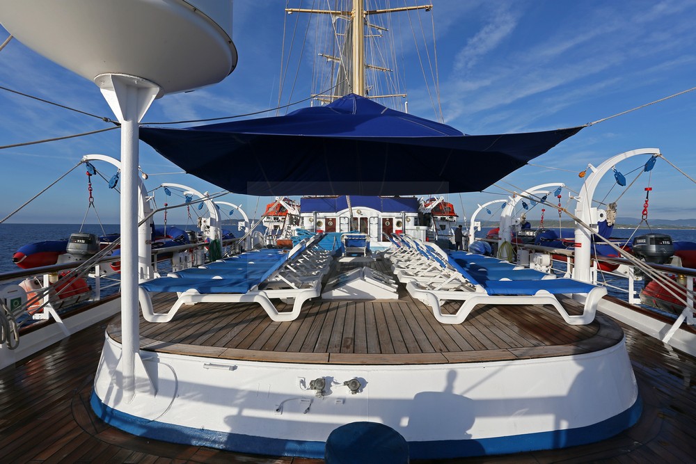 Pool Heck und Sonnenliegen SY Star Flyer Pool Heck und Sonnenliegen SY Star Flyer