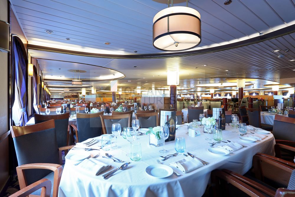 Pullmantur MS Monarch Restaurante Auster