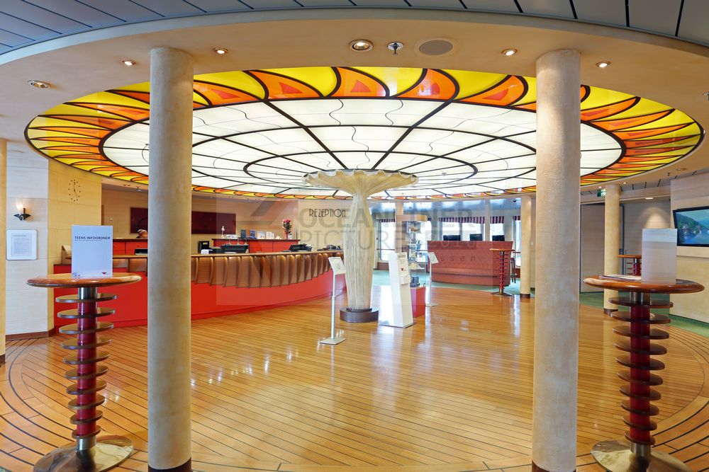 Rezeption AIDAaura Rezeption AIDAaura