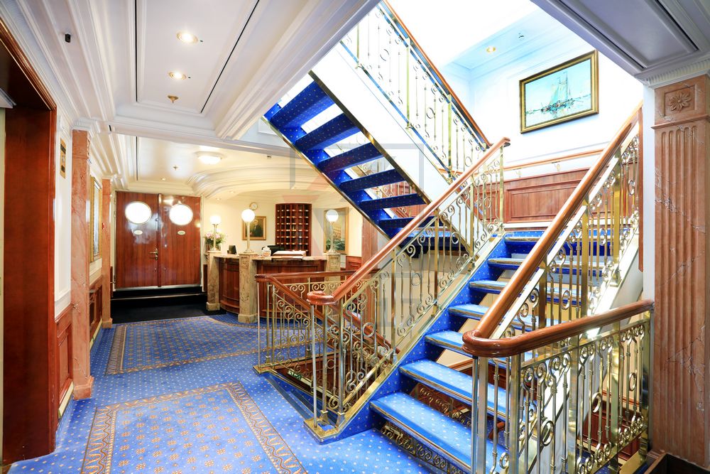 Rezeption und Treppenhaus Sea Cloud II Rezeption und Treppenhaus Sea Cloud II